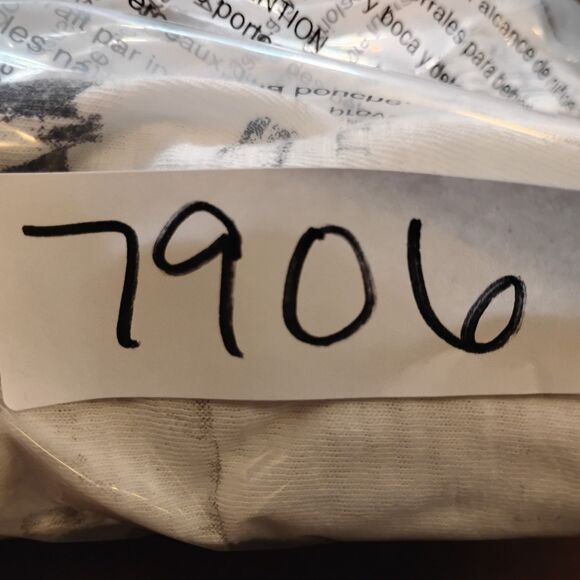 Ecko Marc tshirt mens XL XLarge white graphic tee v-neck short sleeve 90s Y2K - Picture 7 of 7